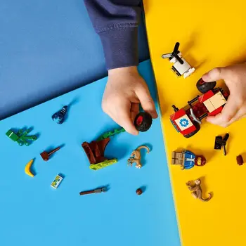 LEGO & City Salvare faunei Sălbatice ATV 60300 Kit de Construcție; Distracție Sălbatice Playset; Top Jucărie pentru Copii (74 Bucati)